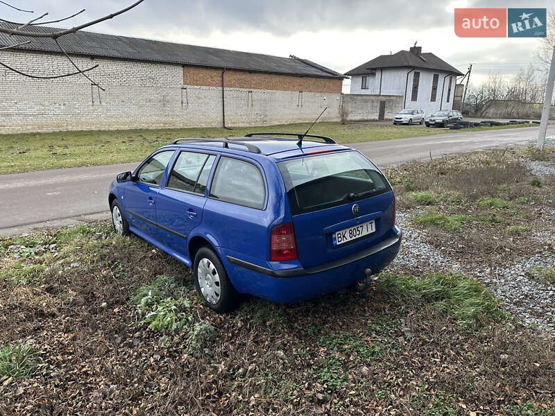 Универсал Skoda Octavia 2006 в Ровно