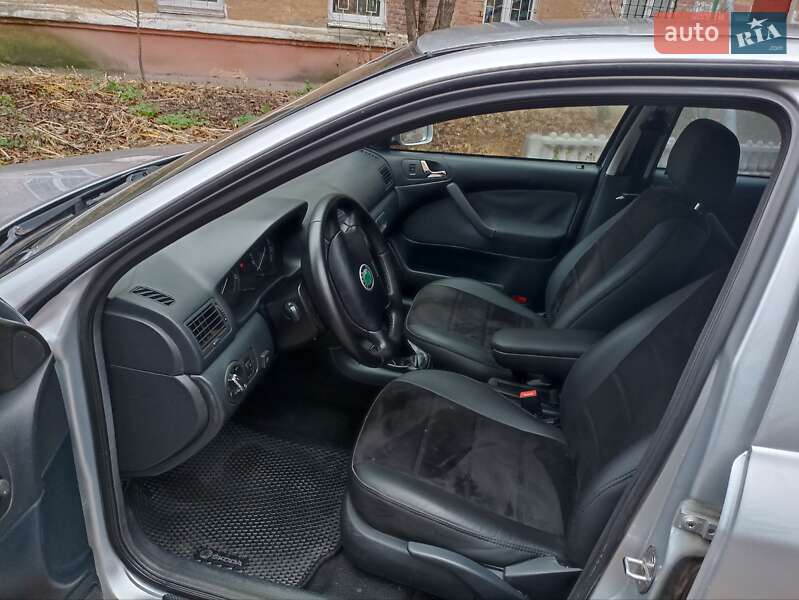 Ліфтбек Skoda Octavia 2008 в Прилуках