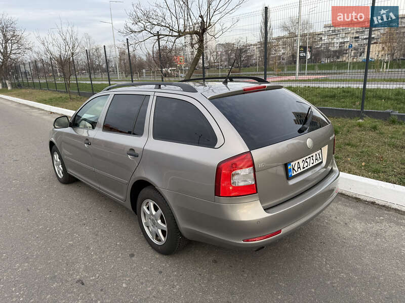 Универсал Skoda Octavia 2010 в Киеве
