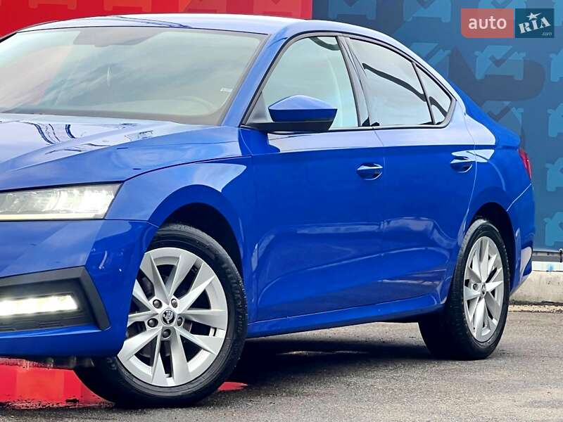 Лифтбек Skoda Octavia 2021 в Киеве