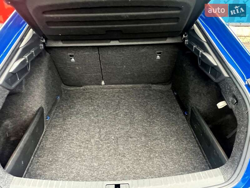 Лифтбек Skoda Octavia 2021 в Киеве