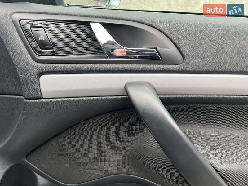 Универсал Skoda Octavia 2013 в Киеве фото 27 Универсал Skoda Octavia 2013 в Киеве
