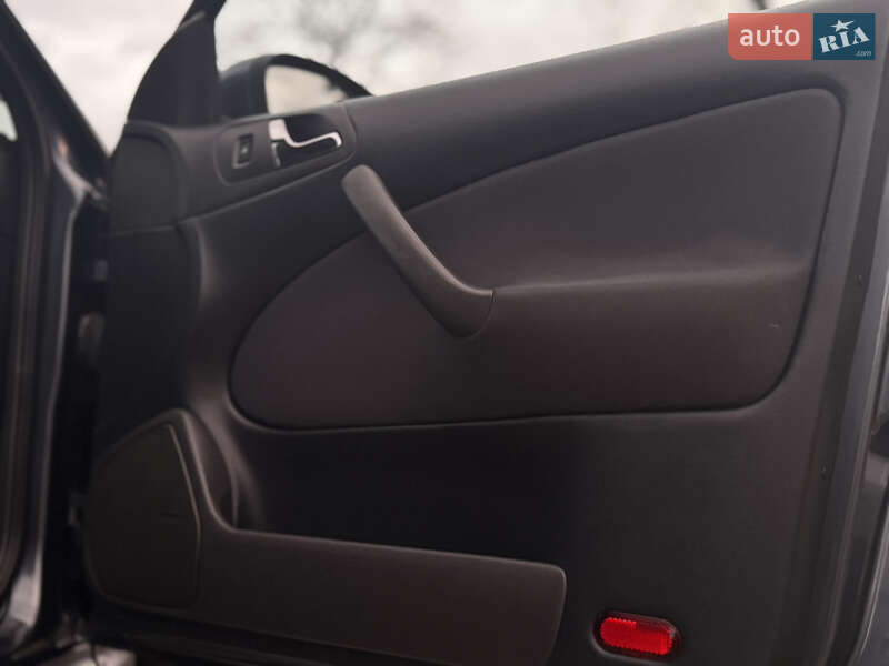 Універсал Skoda Octavia 2009 в Дрогобичі