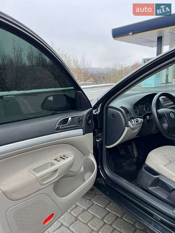 Лифтбек Skoda Octavia 2005 в Львове