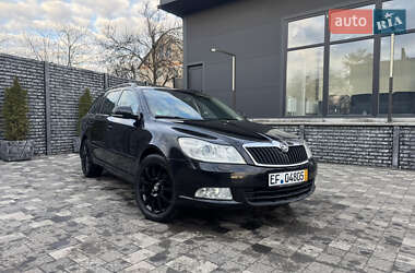 Універсал Skoda Octavia 2013 в Харкові