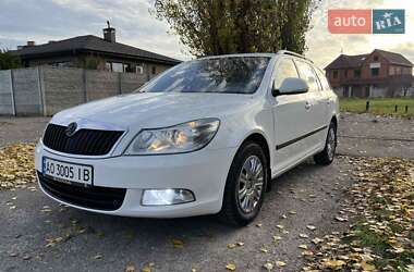 Універсал Skoda Octavia 2012 в Харкові