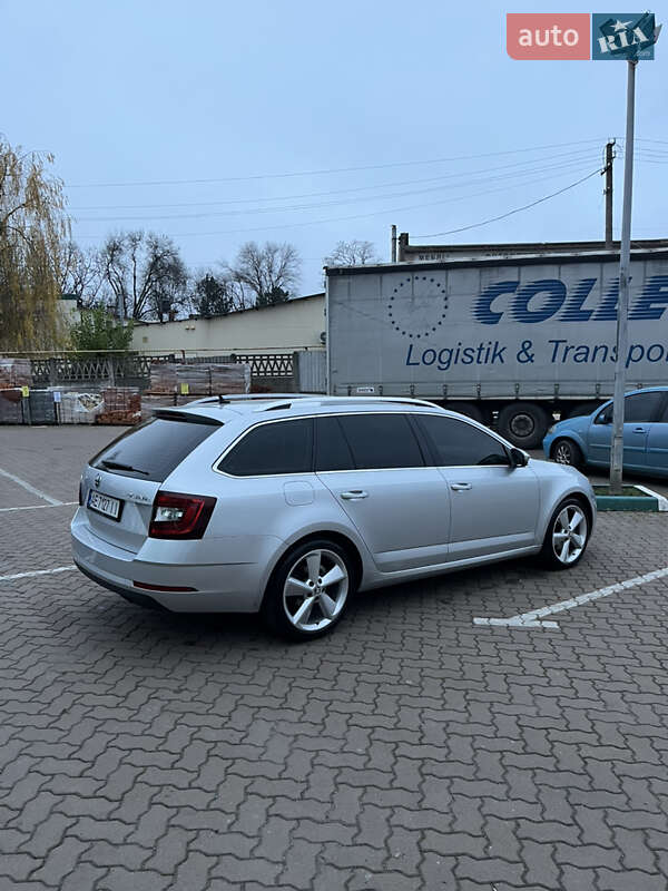 Универсал Skoda Octavia 2018 в Кривом Роге фото 12 Универсал Skoda Octavia 2018 в Кривом Роге