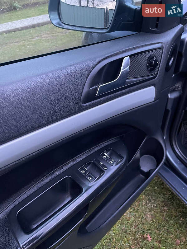 Лифтбек Skoda Octavia 2009 в Ивано-Франковске