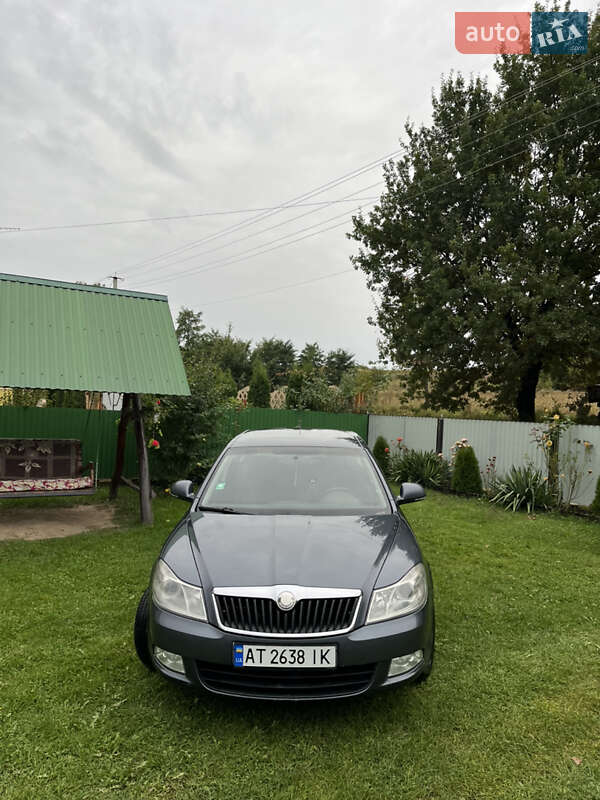 Лифтбек Skoda Octavia 2009 в Ивано-Франковске