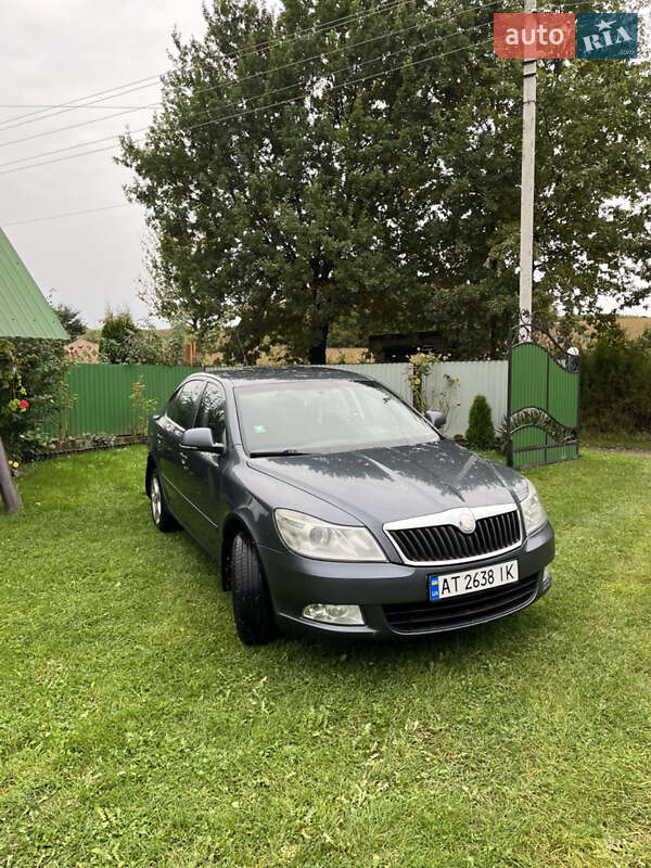 Лифтбек Skoda Octavia 2009 в Ивано-Франковске