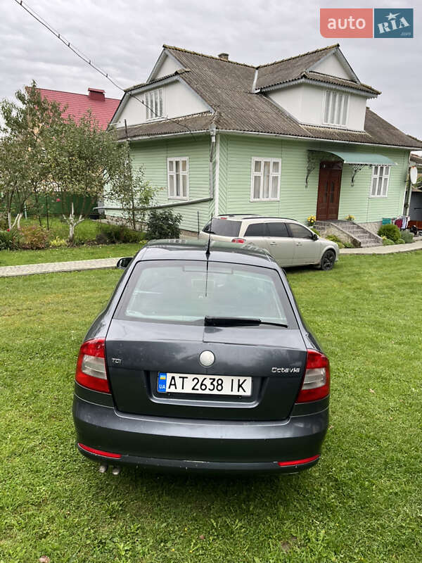 Лифтбек Skoda Octavia 2009 в Ивано-Франковске