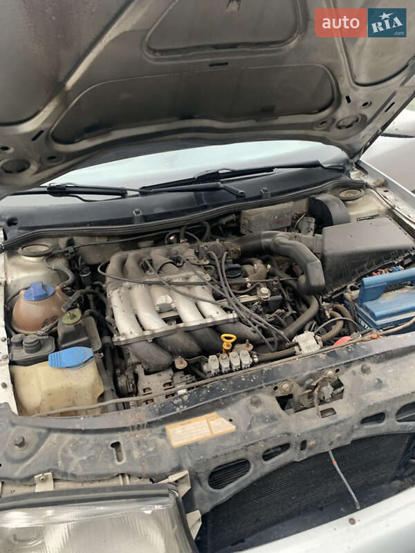 Ліфтбек Skoda Octavia 1998 в Новомосковську