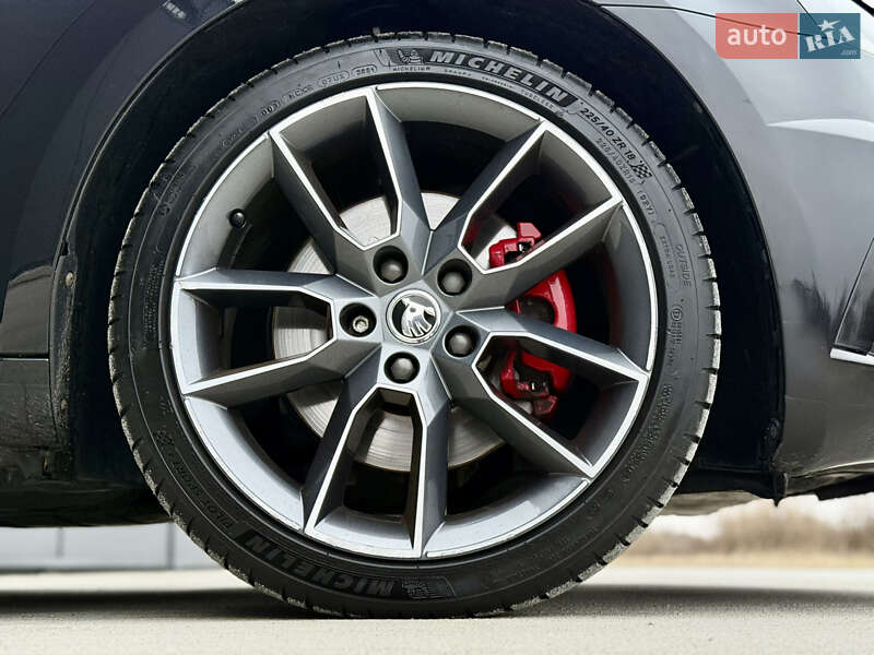 Универсал Skoda Octavia 2018 в Броварах