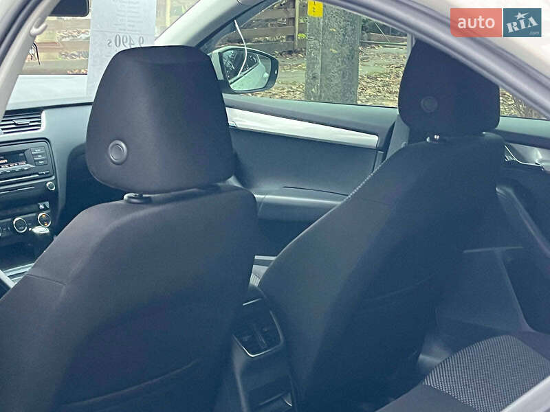 Лифтбек Skoda Octavia 2013 в Киеве фото 10 Лифтбек Skoda Octavia 2013 в Киеве