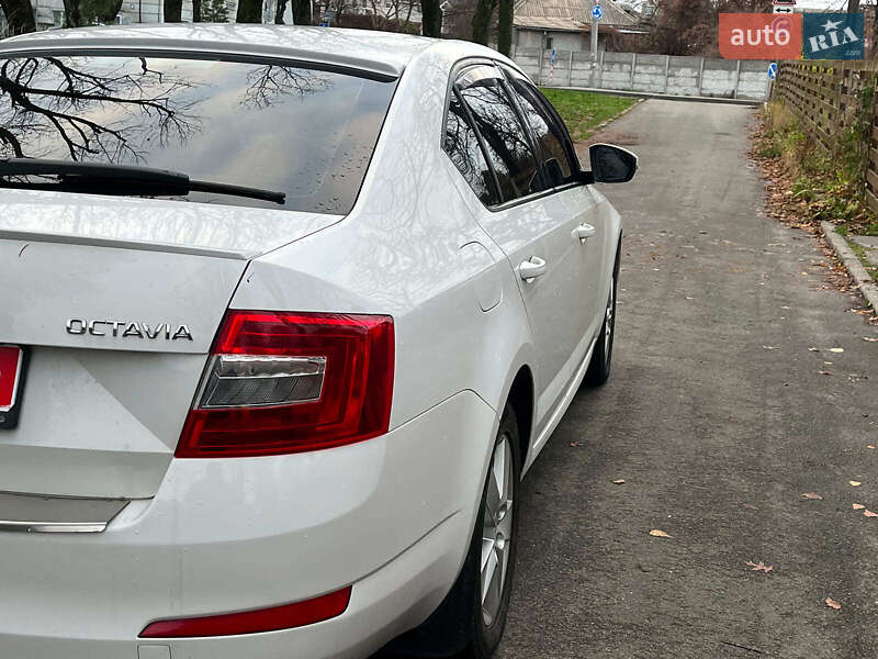 Лифтбек Skoda Octavia 2013 в Киеве фото 8 Лифтбек Skoda Octavia 2013 в Киеве