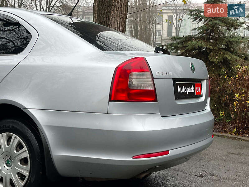 Лифтбек Skoda Octavia 2011 в Киеве