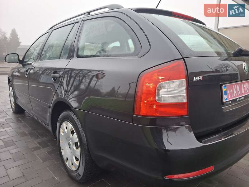Універсал Skoda Octavia 2011 в Лубнах