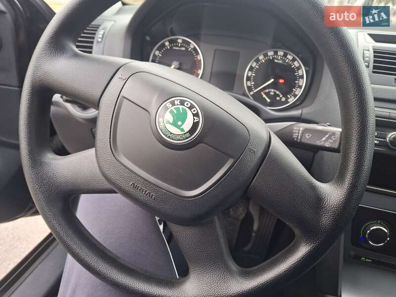 Універсал Skoda Octavia 2011 в Лубнах