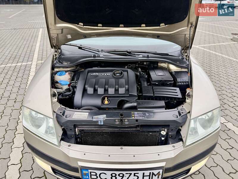 Ліфтбек Skoda Octavia 2005 в Львові