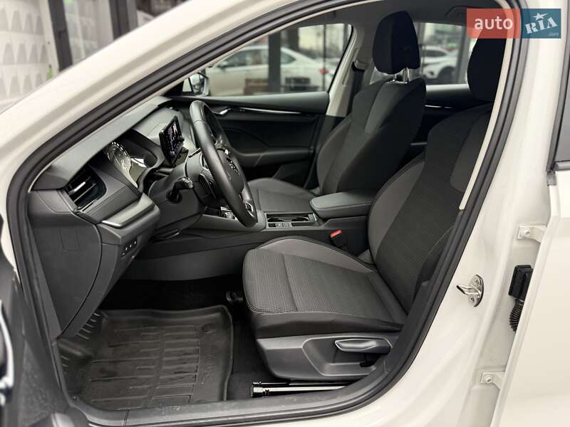 Ліфтбек Skoda Octavia 2022 в Києві