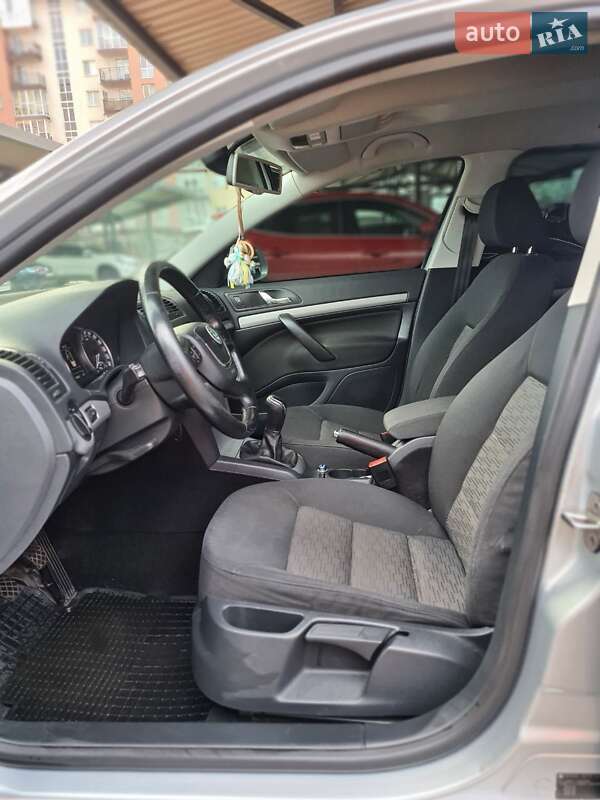 Універсал Skoda Octavia 2013 в Житомирі