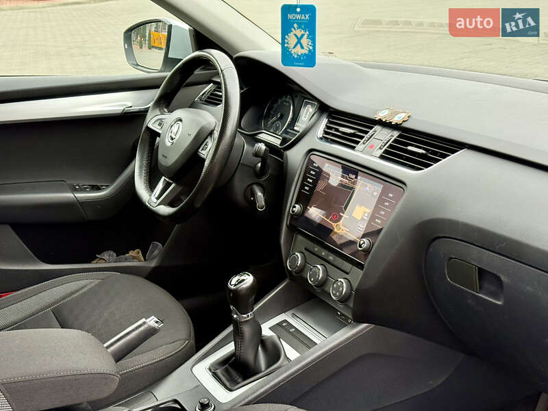 Универсал Skoda Octavia 2018 в Луцке