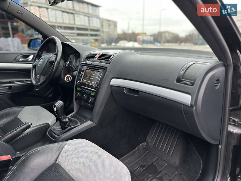 Универсал Skoda Octavia 2006 в Дрогобыче