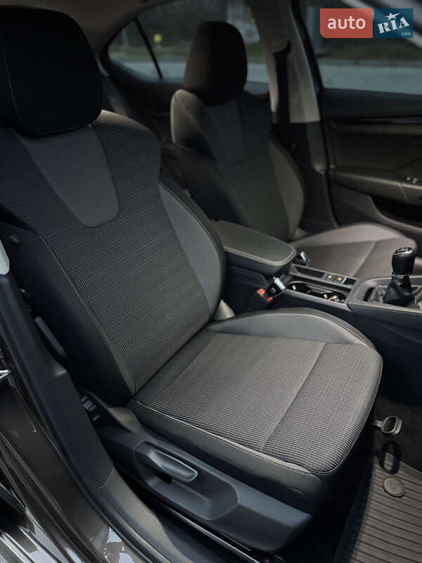 Лифтбек Skoda Octavia 2020 в Днепре