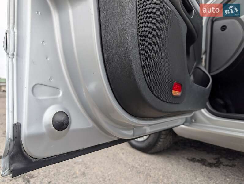 Ліфтбек Skoda Octavia 2010 в Луцьку