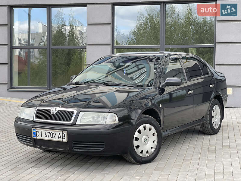 Ліфтбек Skoda Octavia 2006 в Ковелі