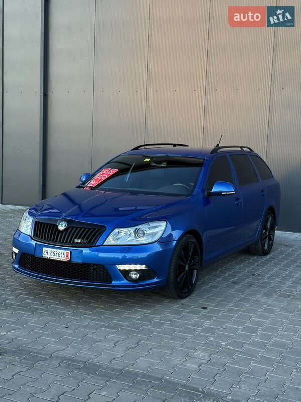 Універсал Skoda Octavia 2012 в Луцьку