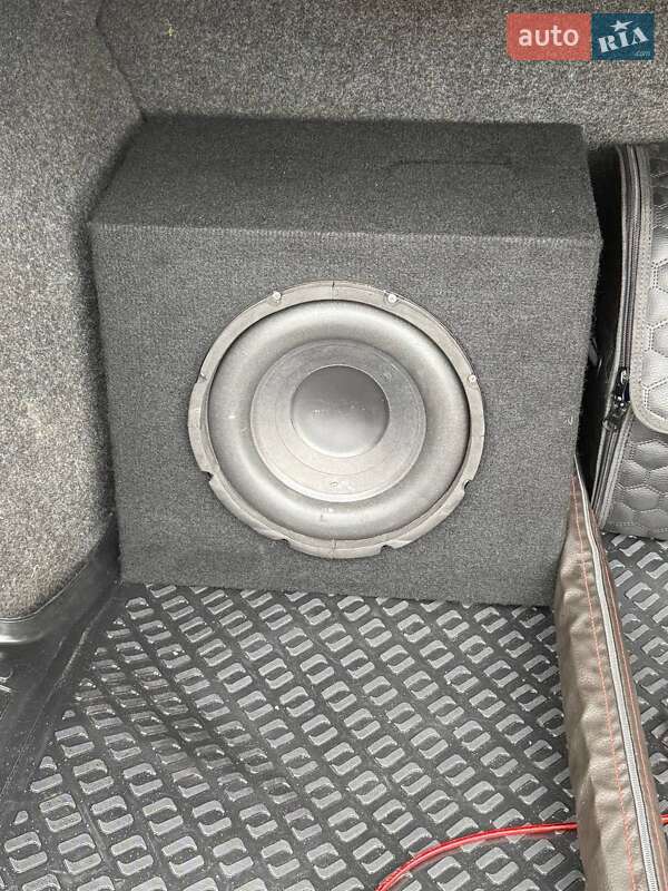 Лифтбек Skoda Octavia 2009 в Черкассах фото 13 Лифтбек Skoda Octavia 2009 в Черкассах