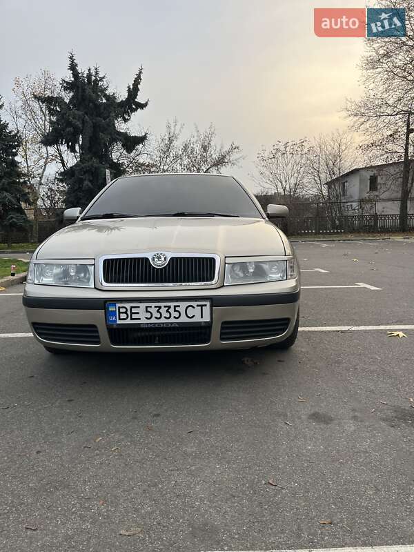 Лифтбек Skoda Octavia 2005 в Николаеве