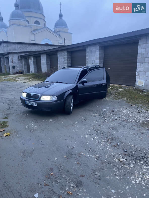 Универсал Skoda Octavia 2009 в Подволочиске