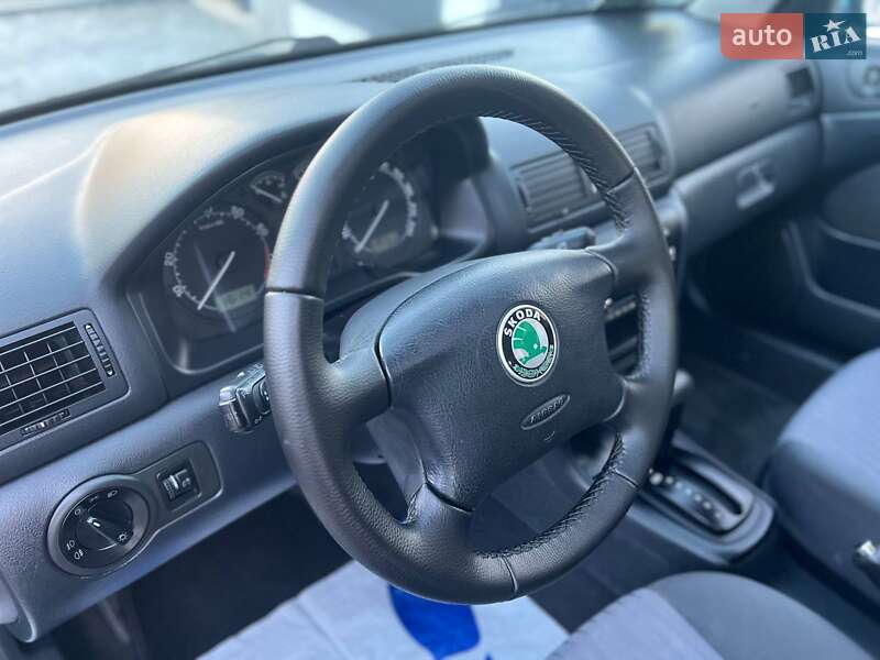 Універсал Skoda Octavia 2003 в Хмельницькому