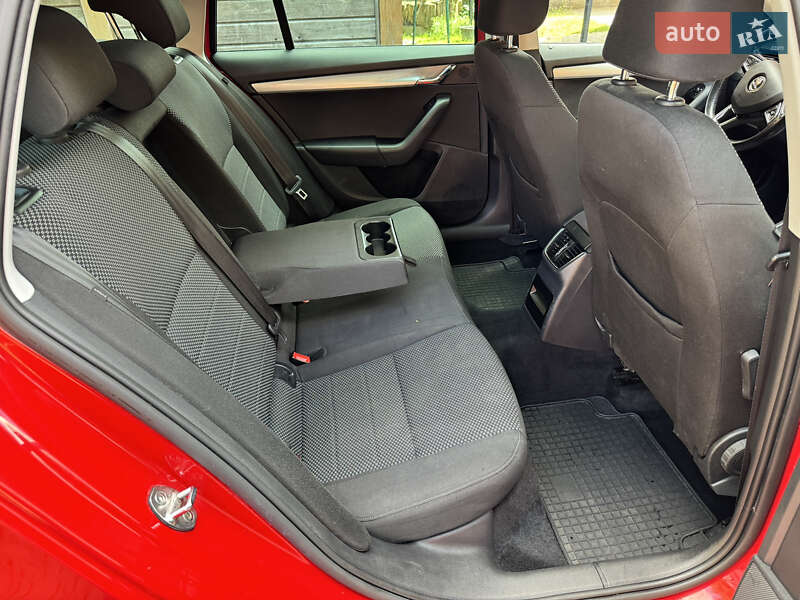 Универсал Skoda Octavia 2016 в Львове