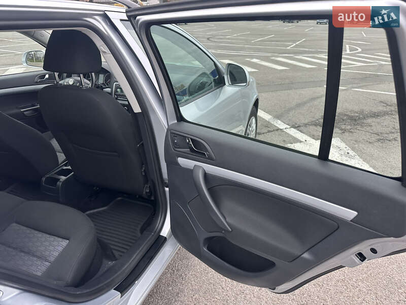 Универсал Skoda Octavia 2009 в Житомире