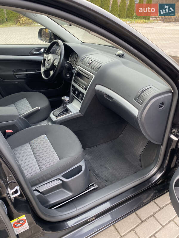 Універсал Skoda Octavia 2010 в Рівному