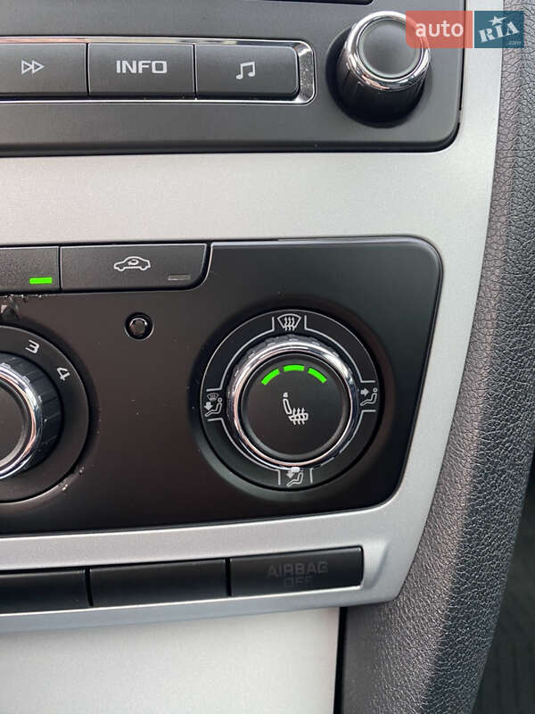 Універсал Skoda Octavia 2010 в Рівному