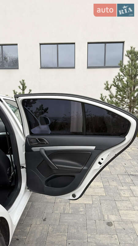 Ліфтбек Skoda Octavia 2012 в Луцьку