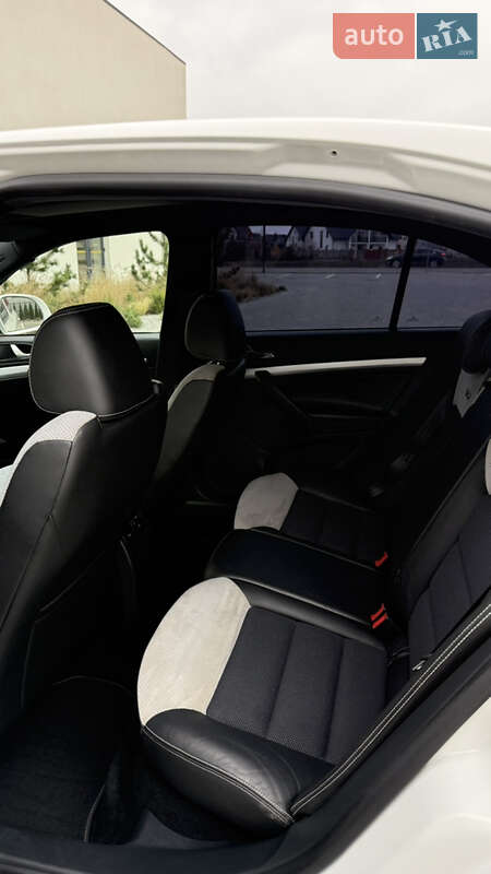 Ліфтбек Skoda Octavia 2012 в Луцьку