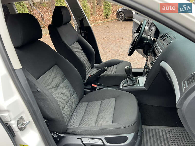 Универсал Skoda Octavia 2010 в Трускавце фото 44 Универсал Skoda Octavia 2010 в Трускавце