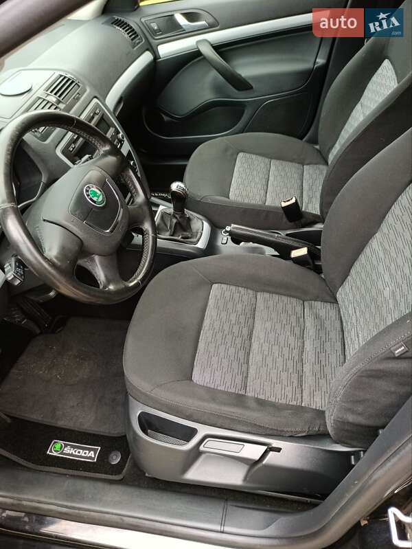 Універсал Skoda Octavia 2010 в Києві фото 14 Універсал Skoda Octavia 2010 в Києві