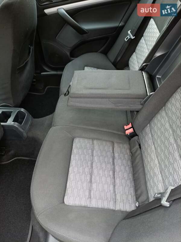 Універсал Skoda Octavia 2010 в Києві фото 18 Універсал Skoda Octavia 2010 в Києві