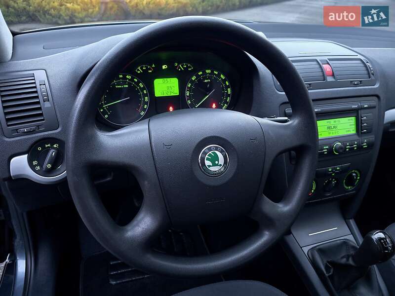 Ліфтбек Skoda Octavia 2006 в Полтаві