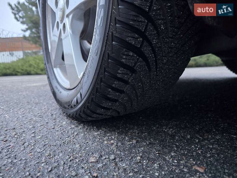 Ліфтбек Skoda Octavia 2006 в Полтаві