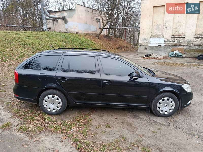 Универсал Skoda Octavia 2010 в Львове фото 4 Универсал Skoda Octavia 2010 в Львове