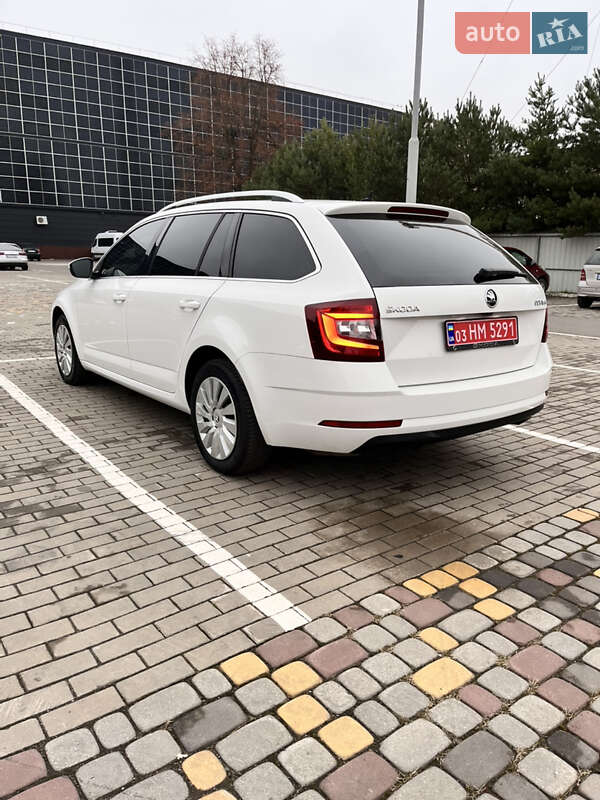 Универсал Skoda Octavia 2017 в Луцке