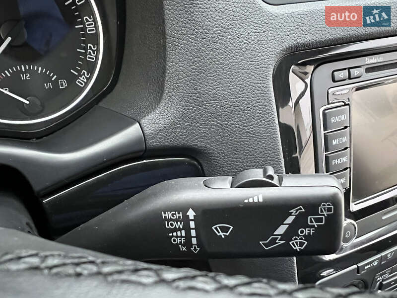 Универсал Skoda Octavia 2010 в Луцке