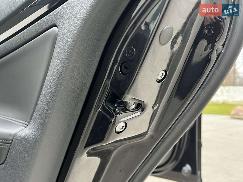 Универсал Skoda Octavia 2010 в Луцке